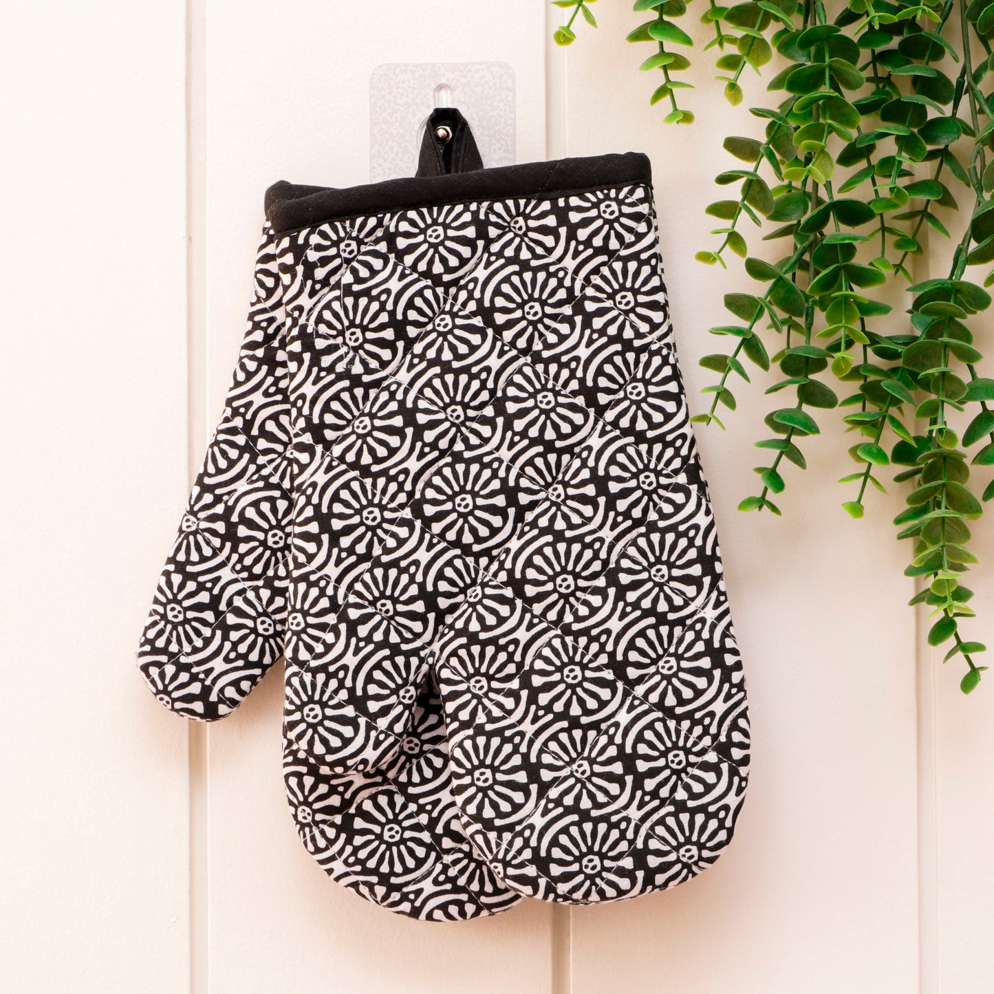 Floral Bouquet Oven Mittens