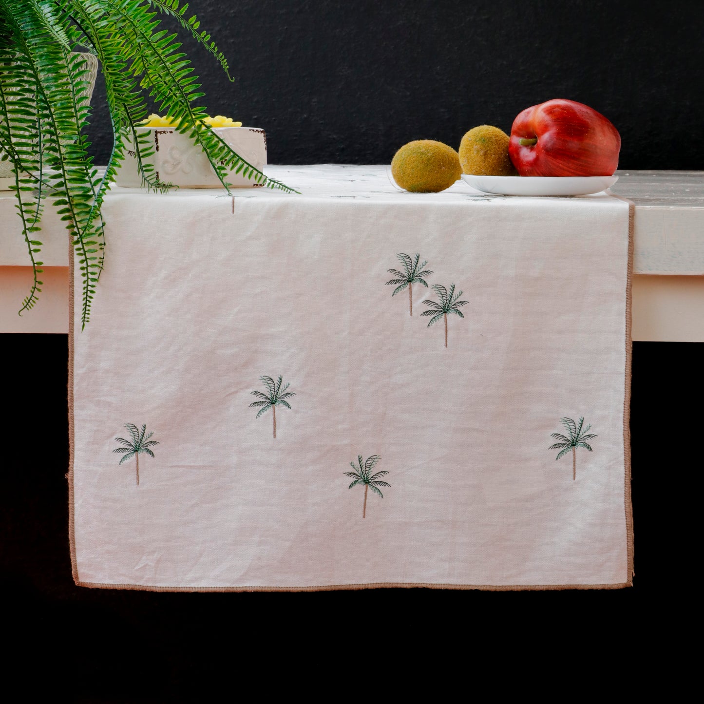 Coconut Grove Table Runner