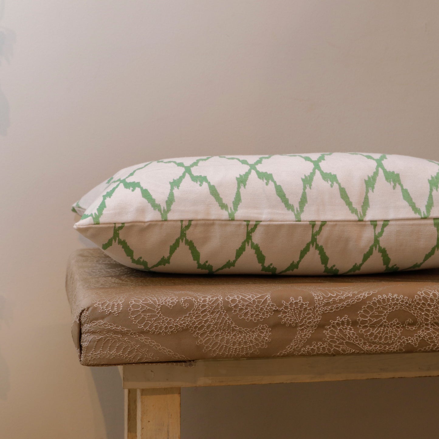 Green Trellis Print Cotton Cushion Cover