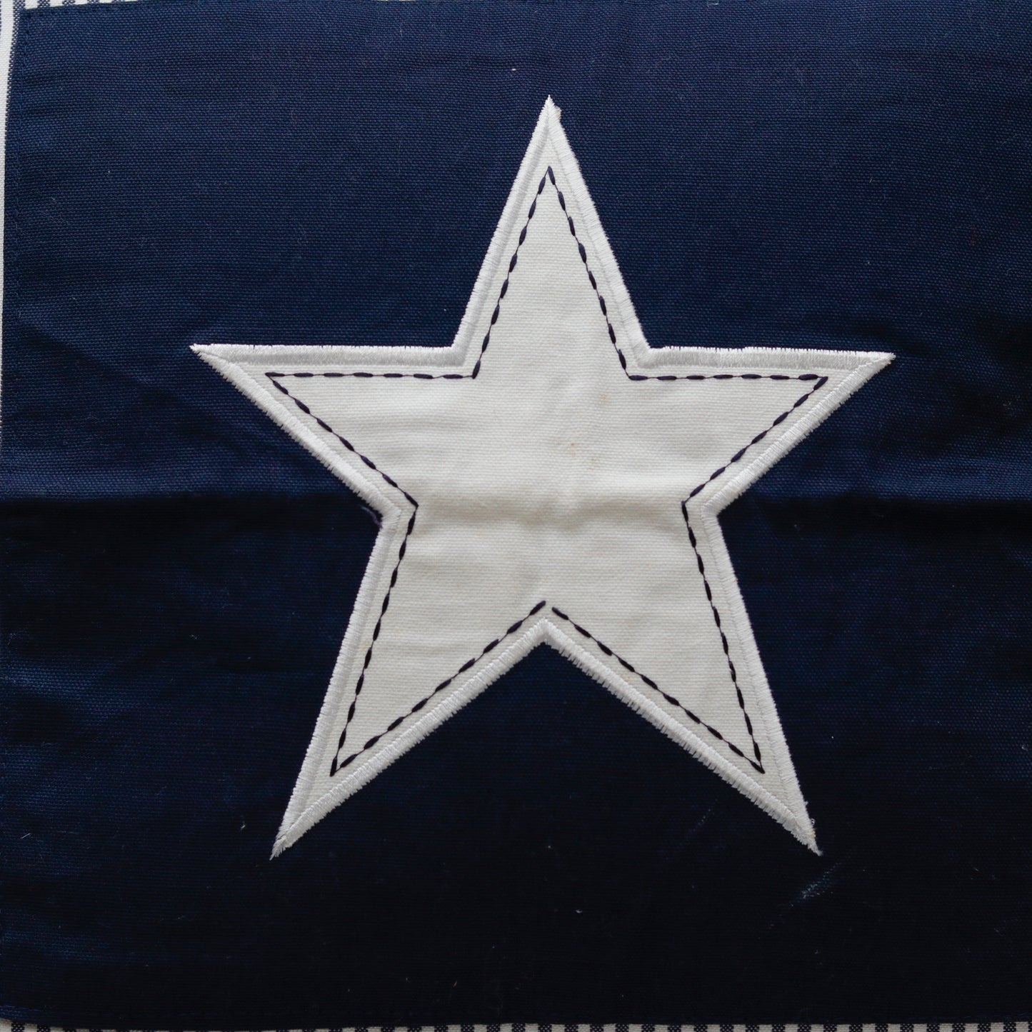 White Star Cushion Cover