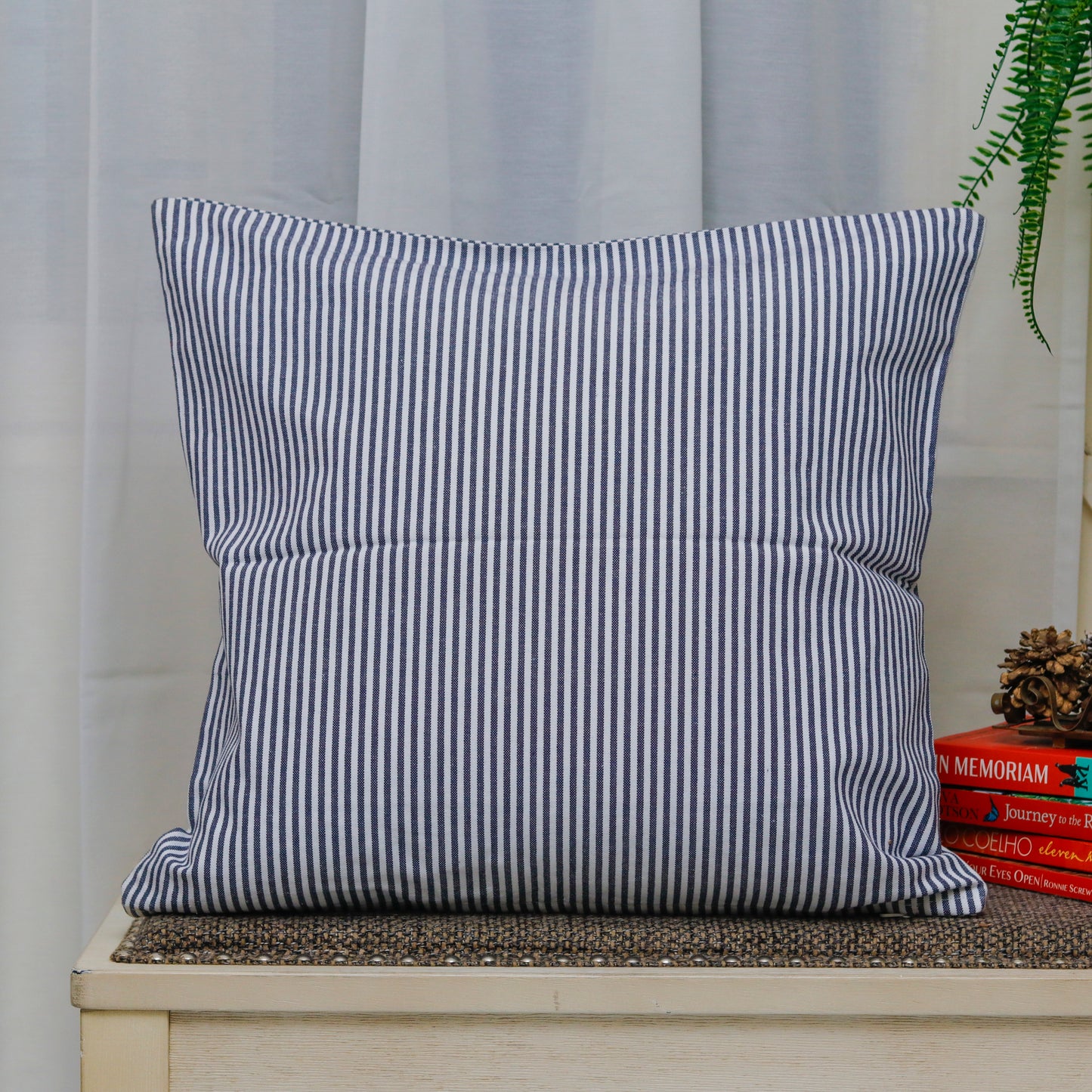 White Star Cushion Cover