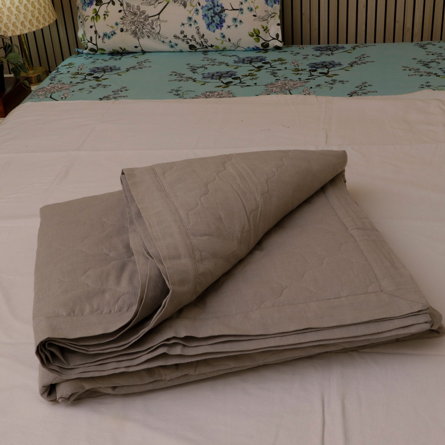 Desert Dreams Cotton Quilted Single Comforter