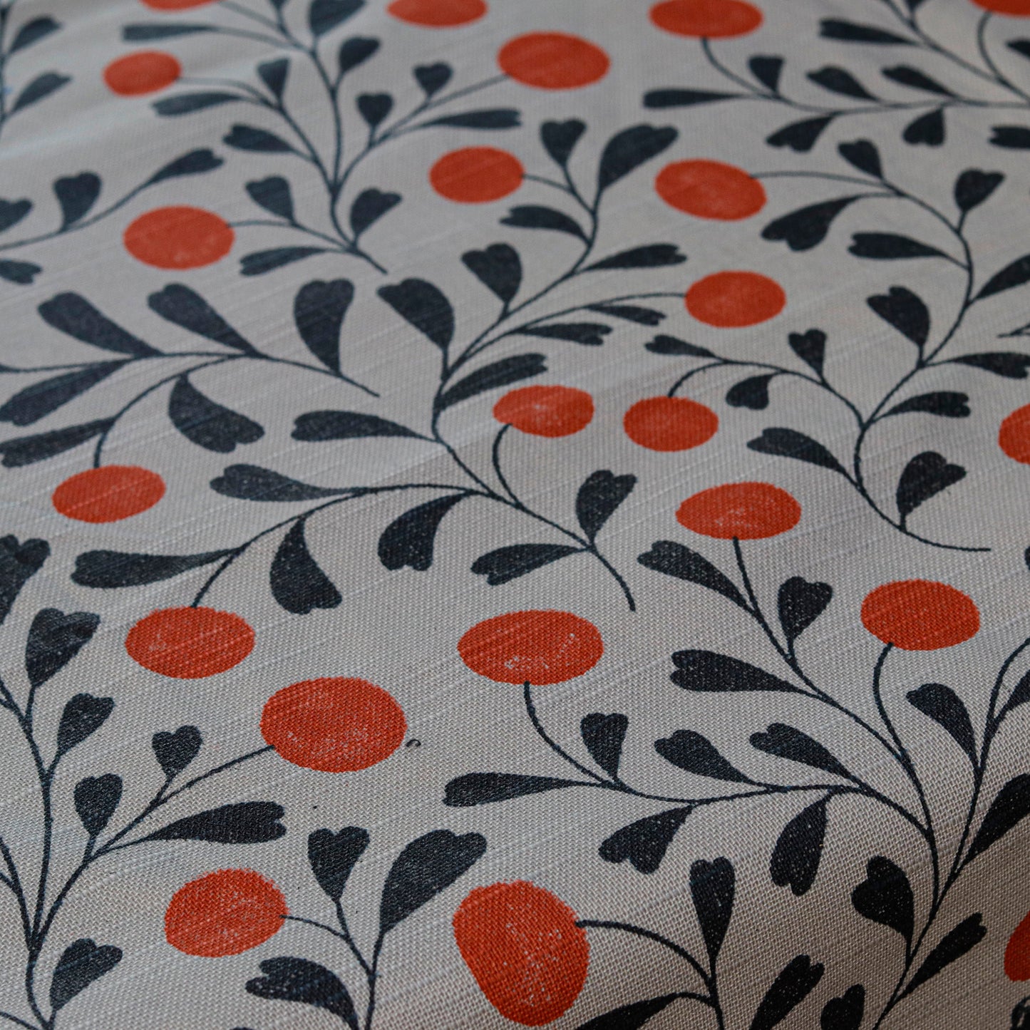 Gray foliage TableCloth (Waterproof)