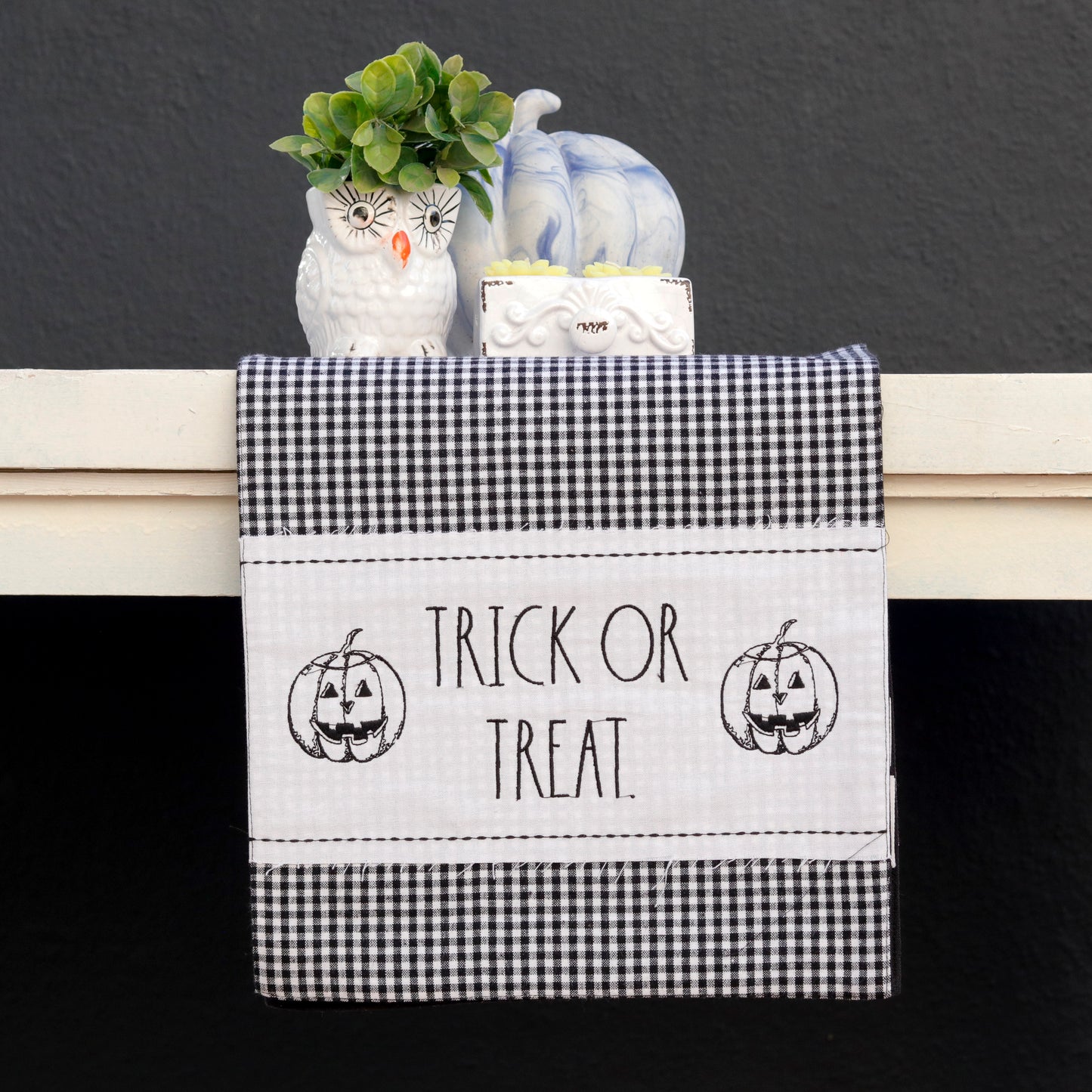 Trick or Treat Table Runner