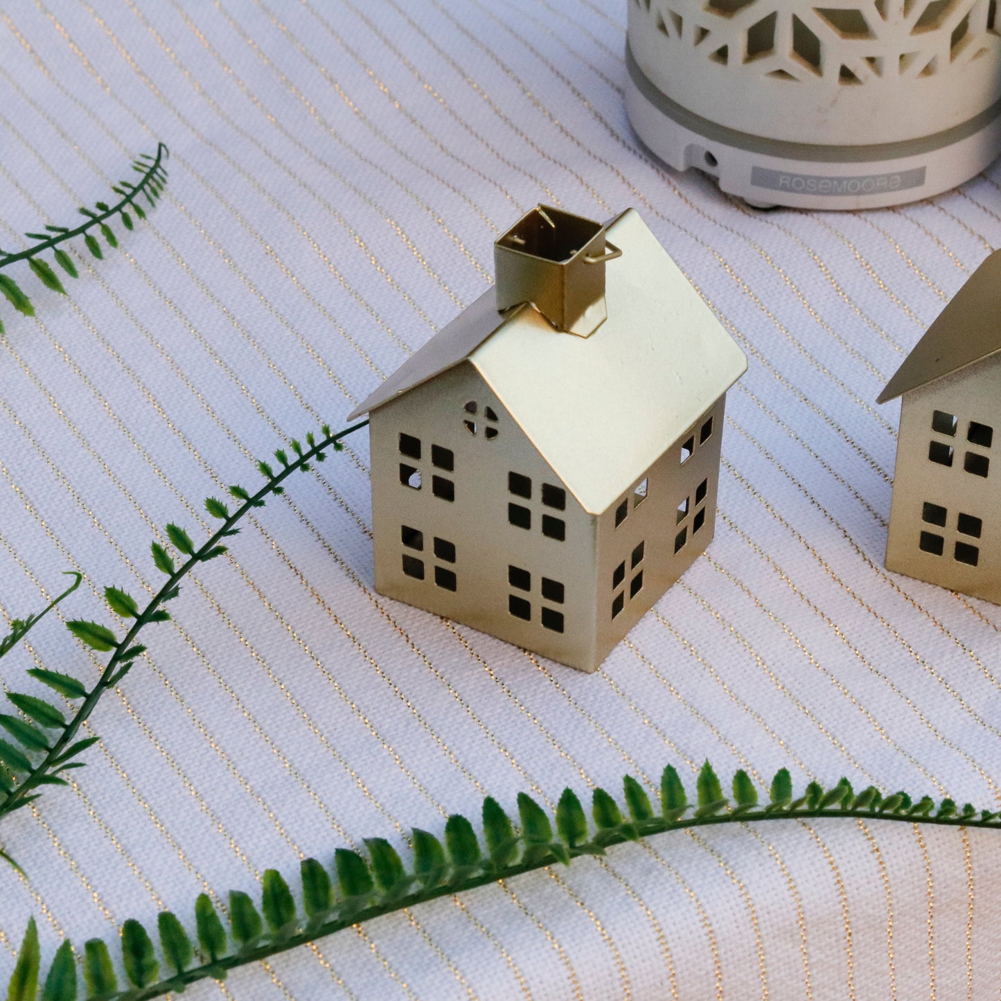 Royal White Table Runner